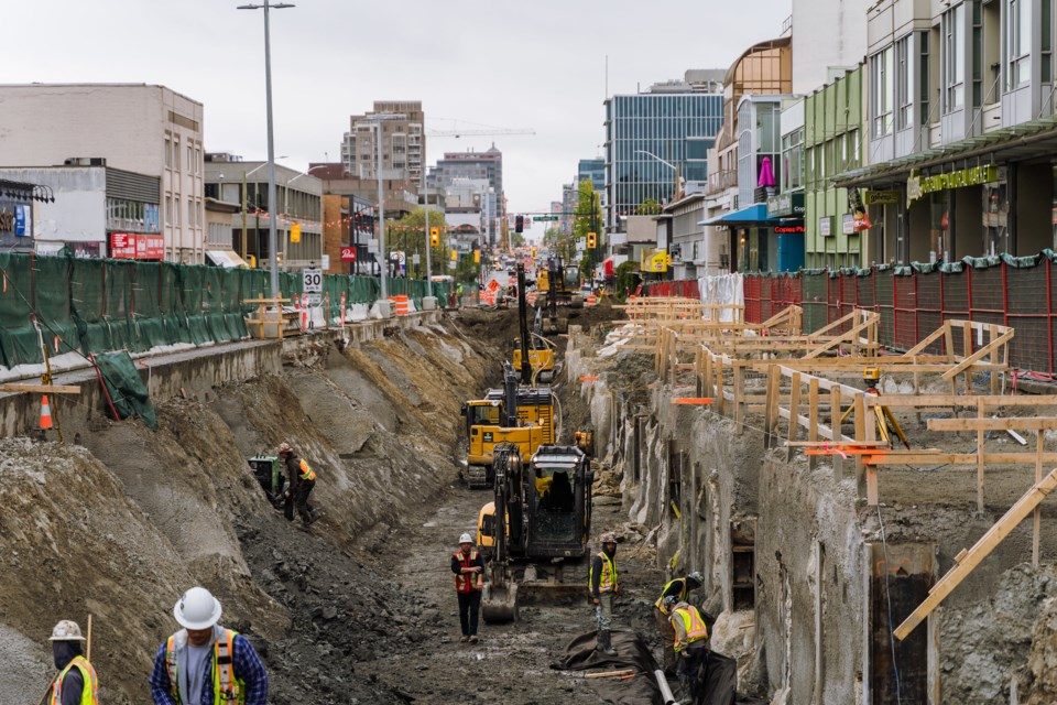 Effectively Manage Risks During Construction Adjacent to Transit | Senceive