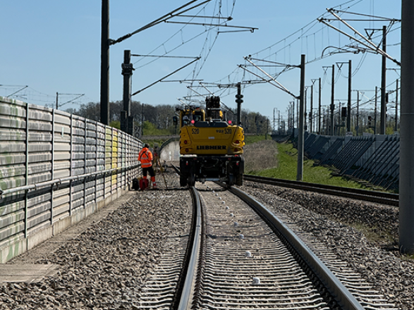 Grobers track monitoring